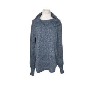 Tahari gray long sleeves cowl neck sweater size Medium